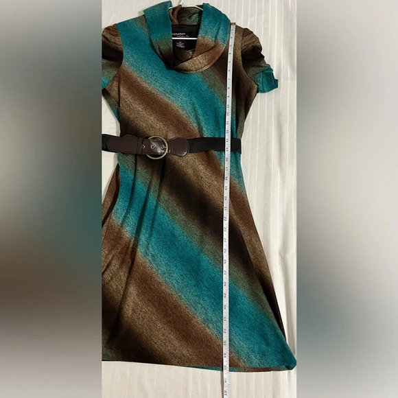 Robbie Bee Signature Cowl Neck Ruched Short Sleeve Dress Sz PM - Picture 12 of 13